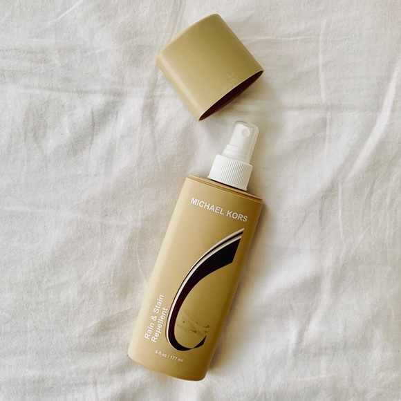 Michael Kors Rain & Stain Repellent, Never Used! - Picture 1 of 3